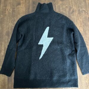Storia Womens M Lighting Bolt Cozy‎ Thick Sweater Turtleneck Casual Unique